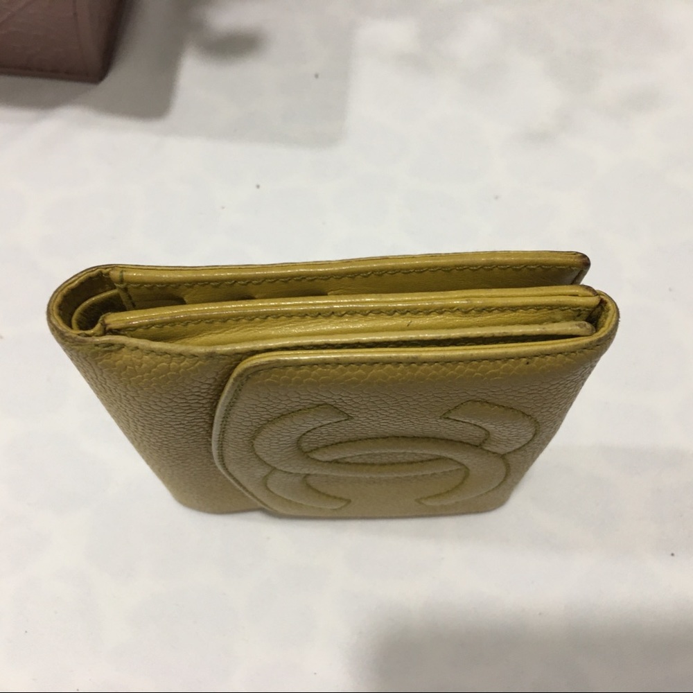 Authentic Chanel classic CC caviar compact wallet - Picture 4 of 13